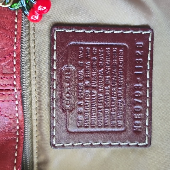 COACH  Vintage  Hamptons EUC  HOBO Shoulder Bag   Gossip Girl - Picture 12 of 17